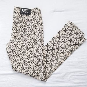 Klip Southwestern Aztec Tribal Print Straight Leg Jeans sz 9/10 EUC